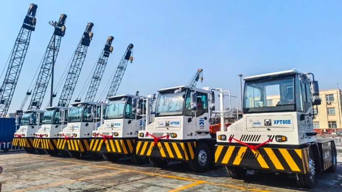 徐工新能源重載牽引車以多維優勢賦能大宗貨物智慧轉運