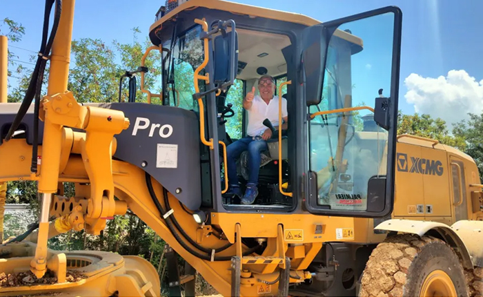 筑夢歐洲-意大利：歐洲首臺GR2405TPro平地機助力鐵路建設