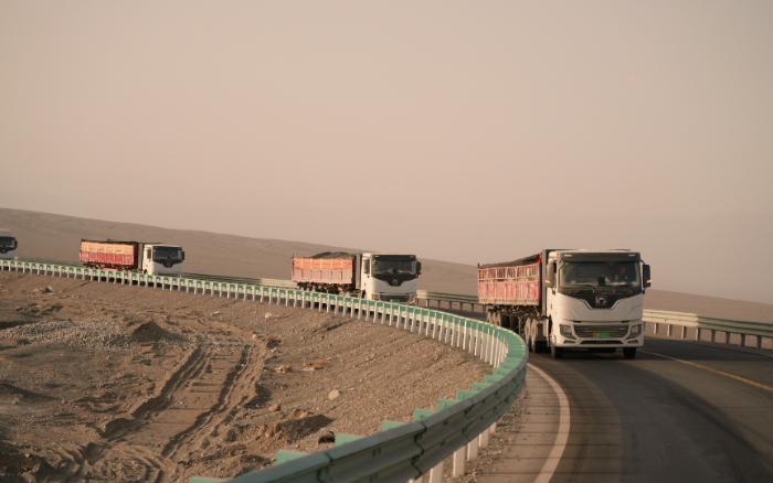 煤海逐綠！徐工新能源牽引車書寫煤炭運輸綠色答卷