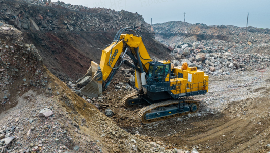 徐工XE1350E挖掘機批量交付東南大區