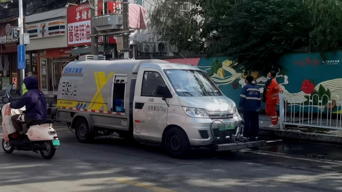 徐州這條網紅巷的“臉面”，竟被這臺車承包了？！