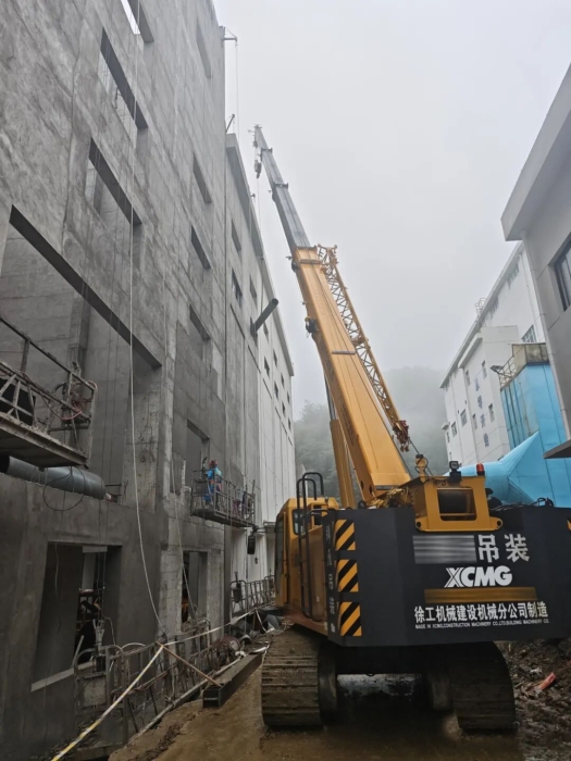 5米窄縫顯神威！請看XGTC30L5助力破解“灰塵圍城”！