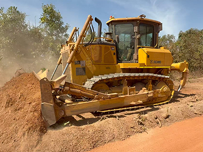 硬核出征：徐工D260馳騁西非基建一線