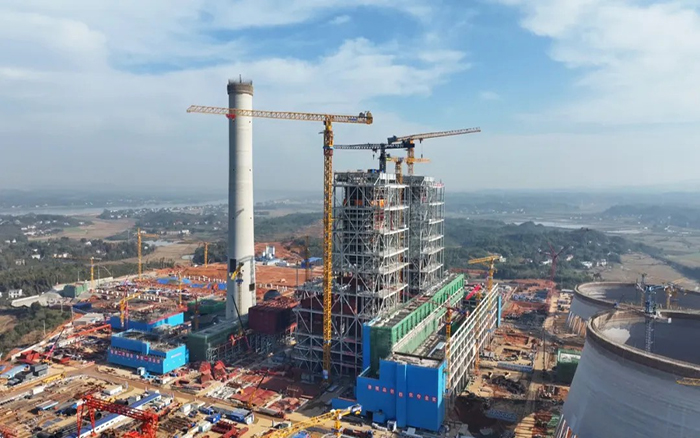 徐工XGT3100-160S超大塔助建大唐華銀株洲百萬火電項目